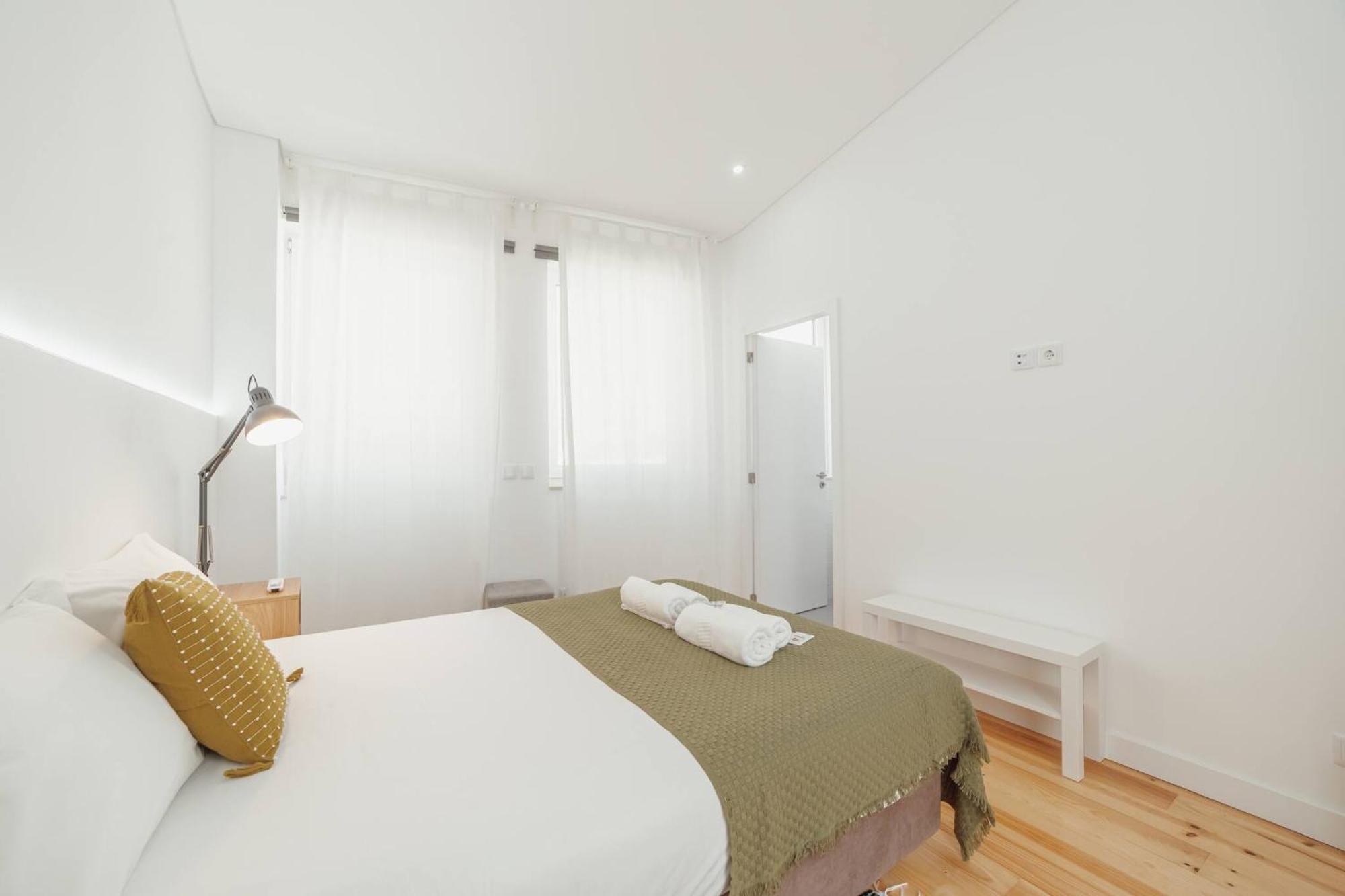 Modern Villa By Hosty Porto Luaran gambar